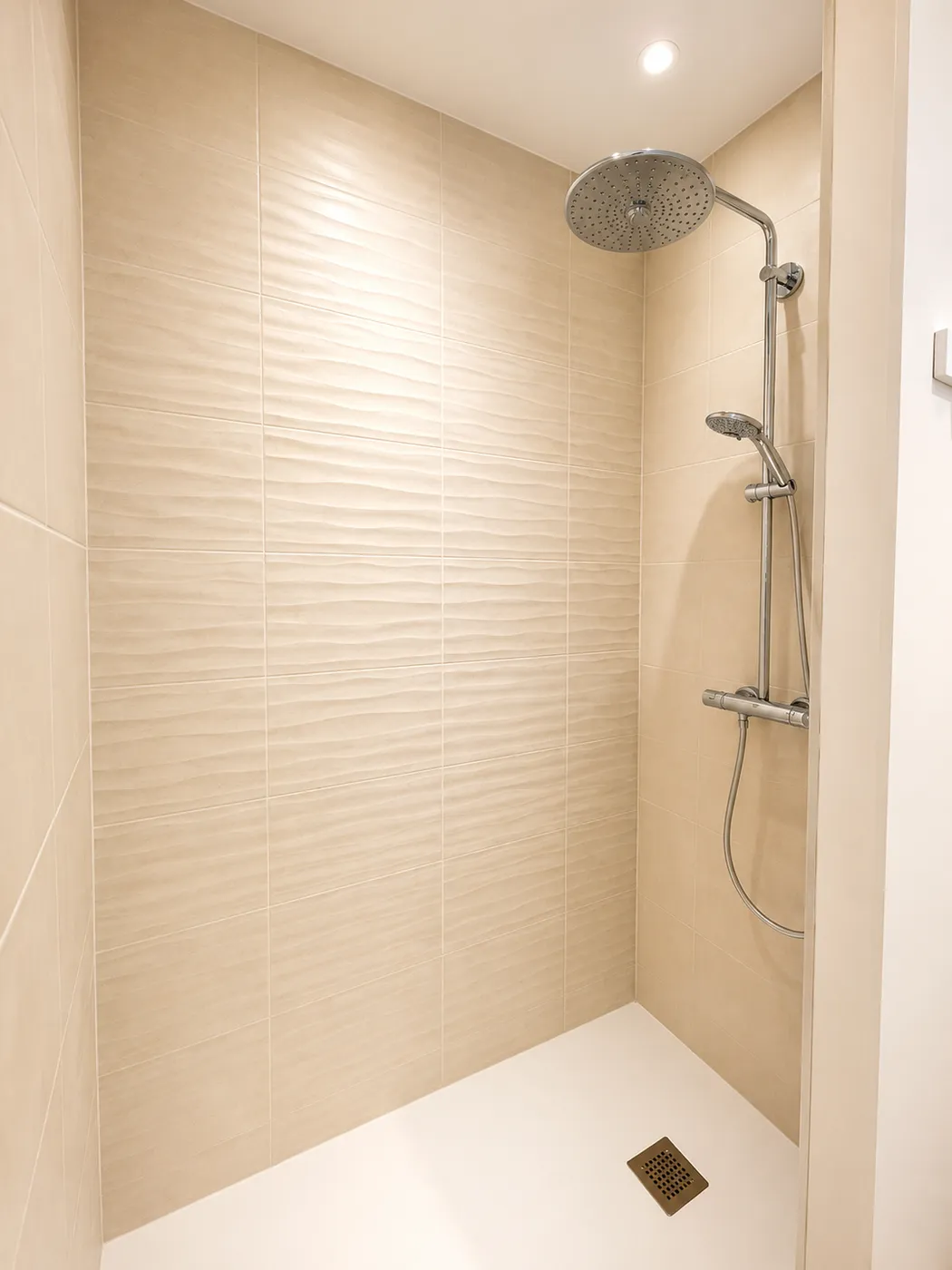 Douche à l'italienne rez-de-chaussée